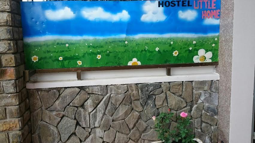 Little Home Hostel Vinh Hai Exterior photo