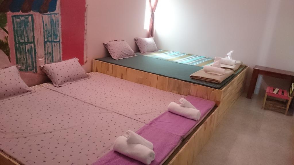 Little Home Hostel Vinh Hai Exterior photo
