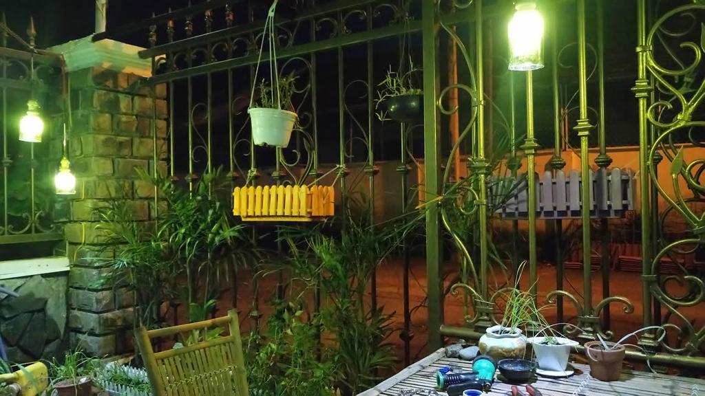 Little Home Hostel Vinh Hai Exterior photo